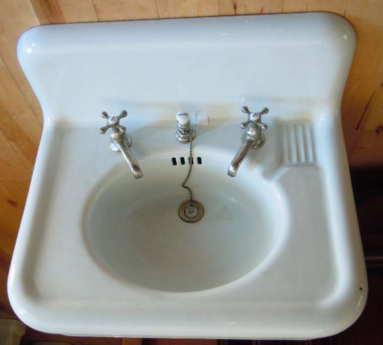 The Period Bath Supply Company (A Division of Historic Houseparts, Inc