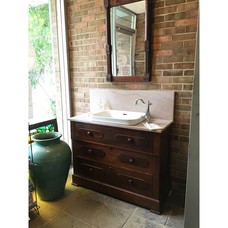 The Period Bath Supply Company (A Division of Historic Houseparts, Inc