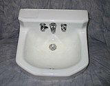 Antique Cast Iron Wall-Hung Sink