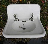 Antique Cast Iron Wall Hung Sink