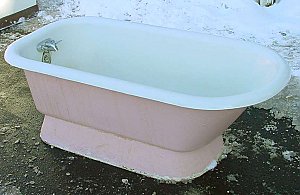 Antique Pedestal Tub