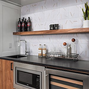 Komi Maolan Gris 7-7/8" x 7-7/8" Porcelain Floor & Wall Tile - 25 Tiles Per Case - 11.25 Sq. Ft.
