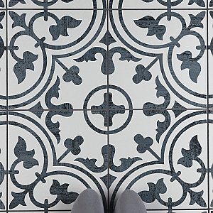 Cassis Arte Black 9-3/4" x 9-3/4" Porcelain Tile - Per Case of 16 Tile - 10.88 Sq. Ft. Per Case