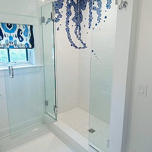 Pebble White 10-3/4" x 10-7/8" Porcelain Mosaic Tile -10 Tiles Per Case -8.3 Sq. Ft.