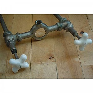 Pair of Nickel Supply Lines