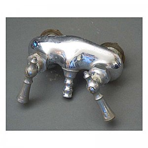 Chrome Tub Filler