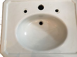 Antique Trenton Potteries Co. Vitreous China Pedestal Bathroom Sink Circa 1902