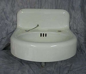 Antique Cast Iron Wall-Hung Sink