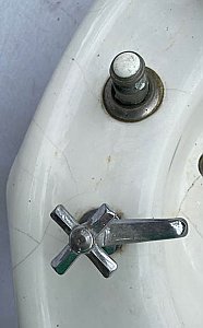 Antique Thomas Maddocks Porcelain Pedestal Sink