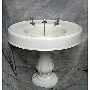 Antique Oval Cast Iron Pedestal Sink