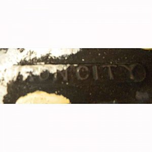 Antique Cast Iron Wall Hung Sink