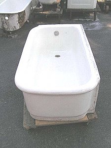 Antique J.L Mott Earthenware Tub