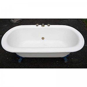 Antique Griffin Clawfoot Bathtub