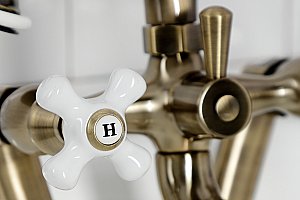 Kingston Brass KS269PXAB Kingston Tub Wall Mount Clawfoot Tub Faucet with Hand Shower, Antique Brass